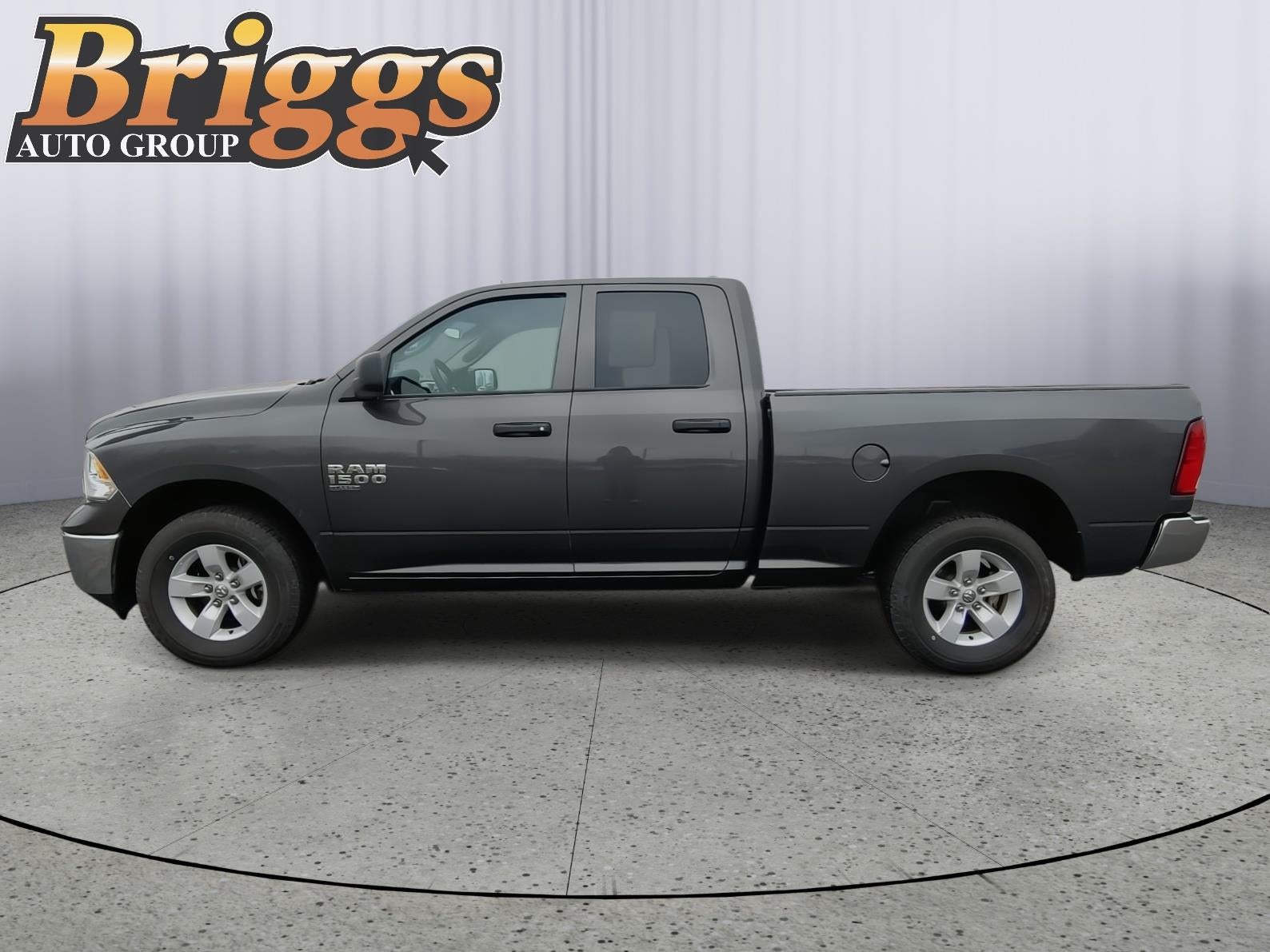 2024 RAM 1500 Classic SLT