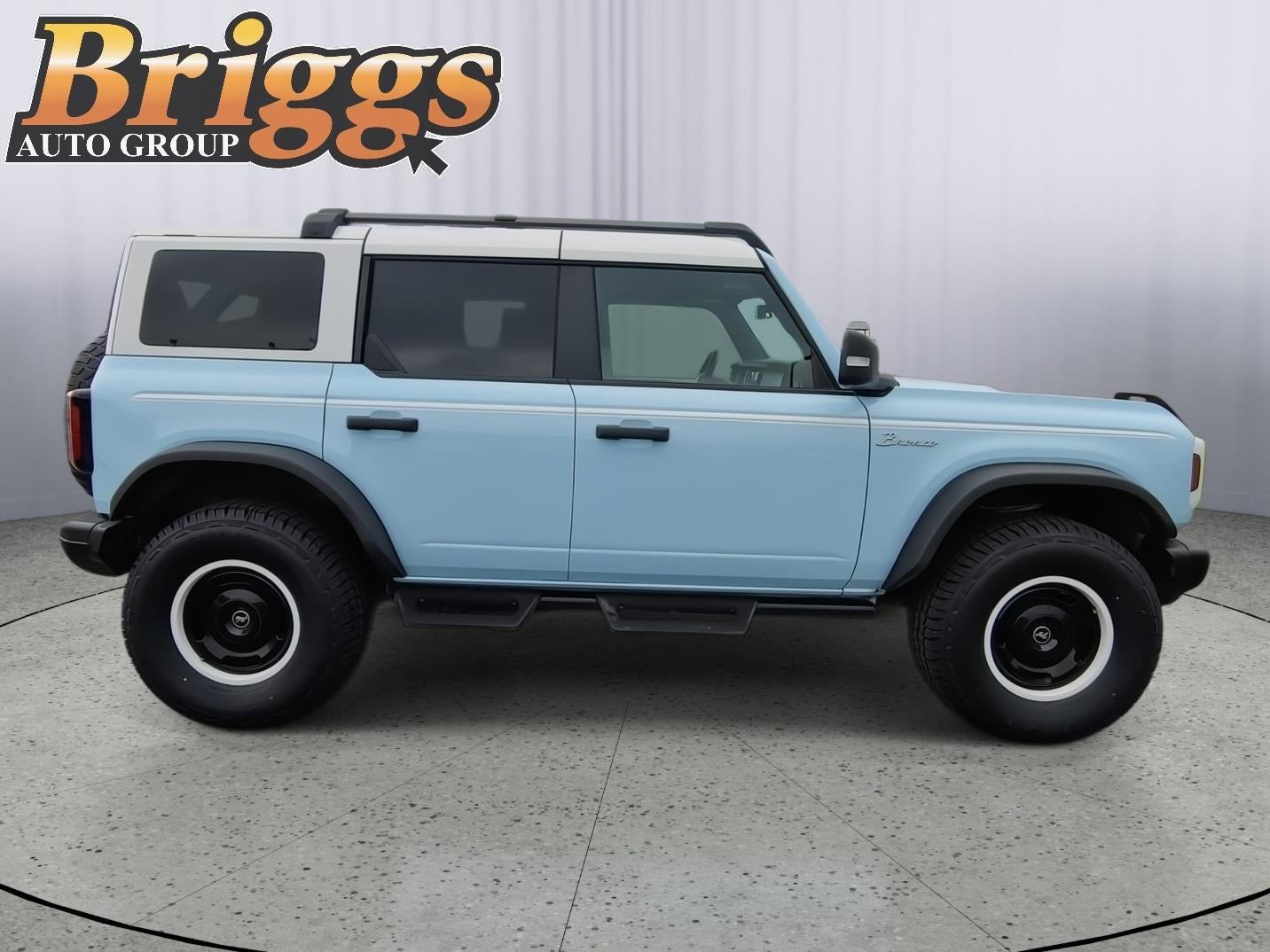 2023 Ford Bronco Heritage Limited Edition
