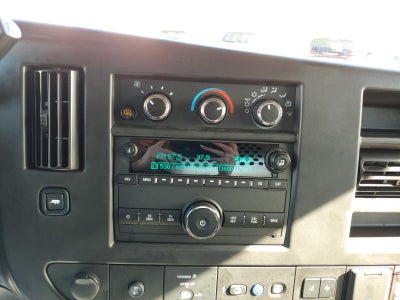 2025 Chevrolet Express Cargo 2500 WT