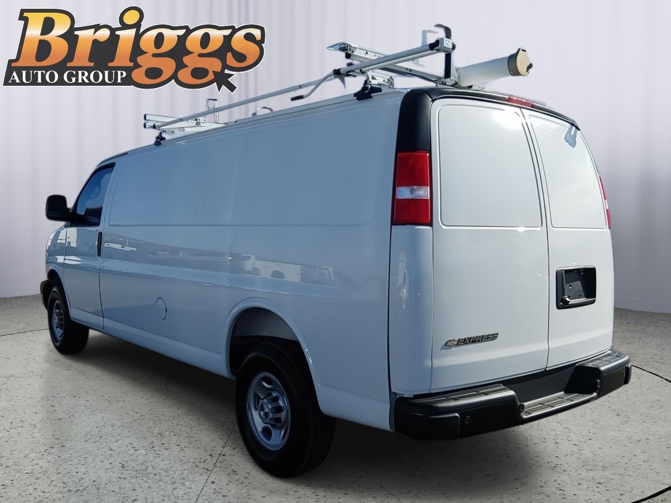 2025 Chevrolet Express Cargo 2500 WT