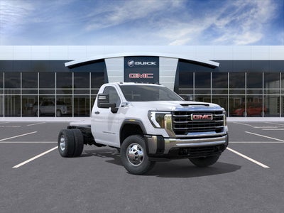 2026 GMC Sierra 3500 HD Chassis Cab Pro