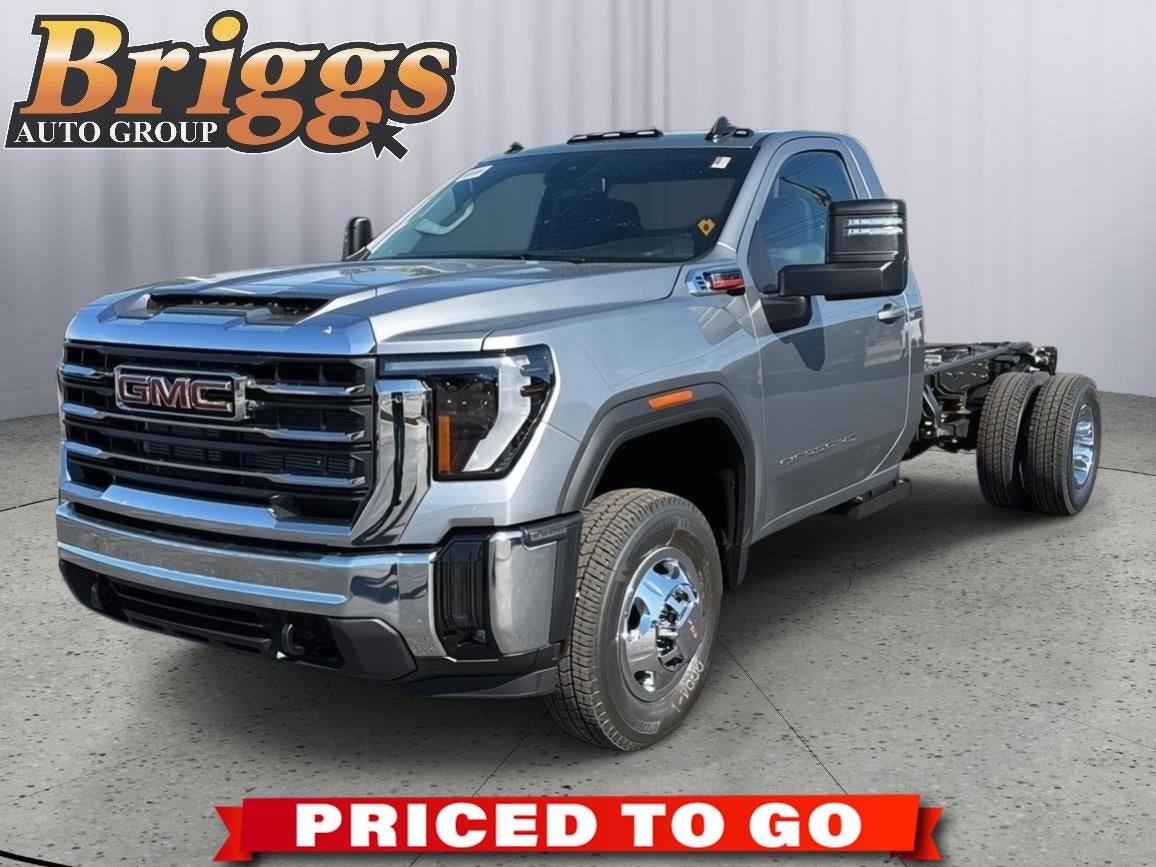 2026 GMC Sierra 3500 HD Chassis Cab SLE