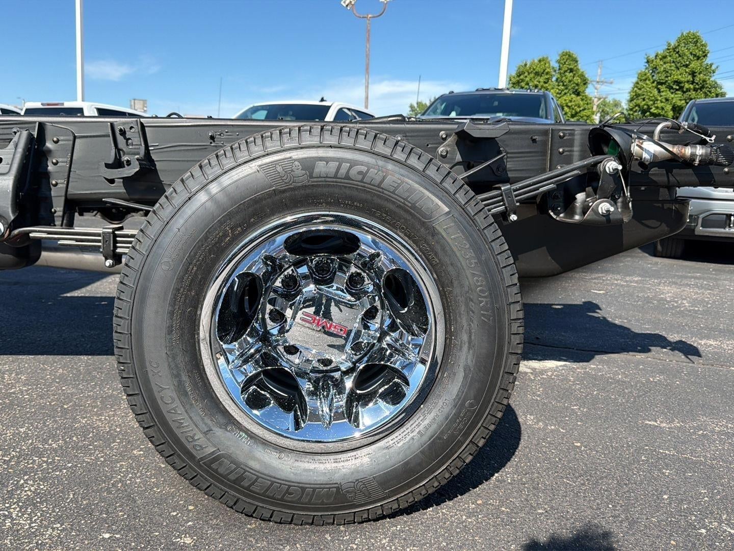2026 GMC Sierra 3500 HD Chassis Cab SLE