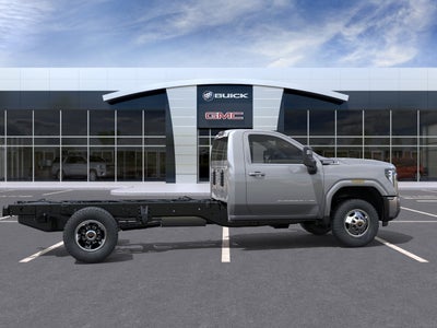2026 GMC Sierra 3500 HD Chassis Cab SLE