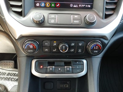 2020 GMC Acadia SLT