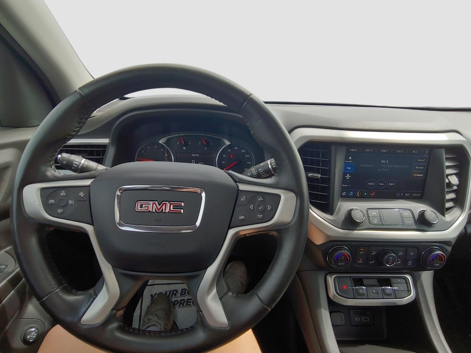 2021 GMC Acadia SLT