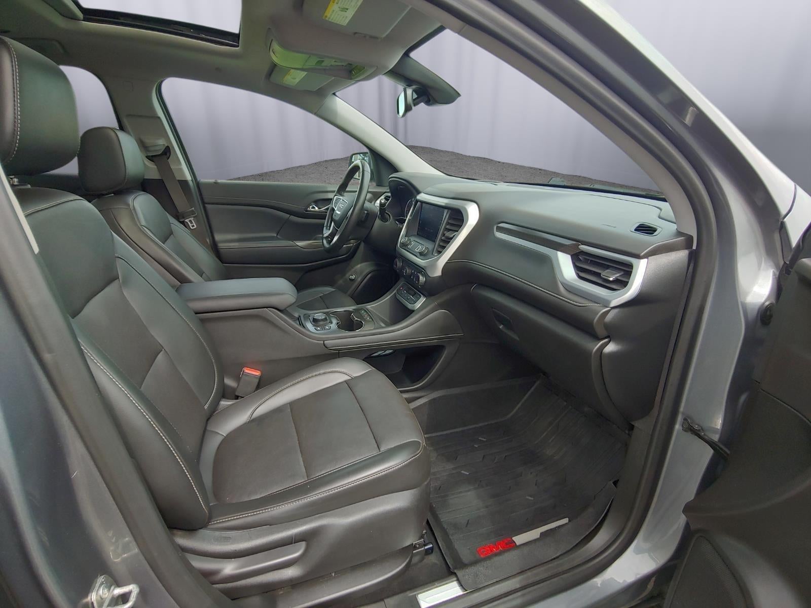 2021 GMC Acadia SLT