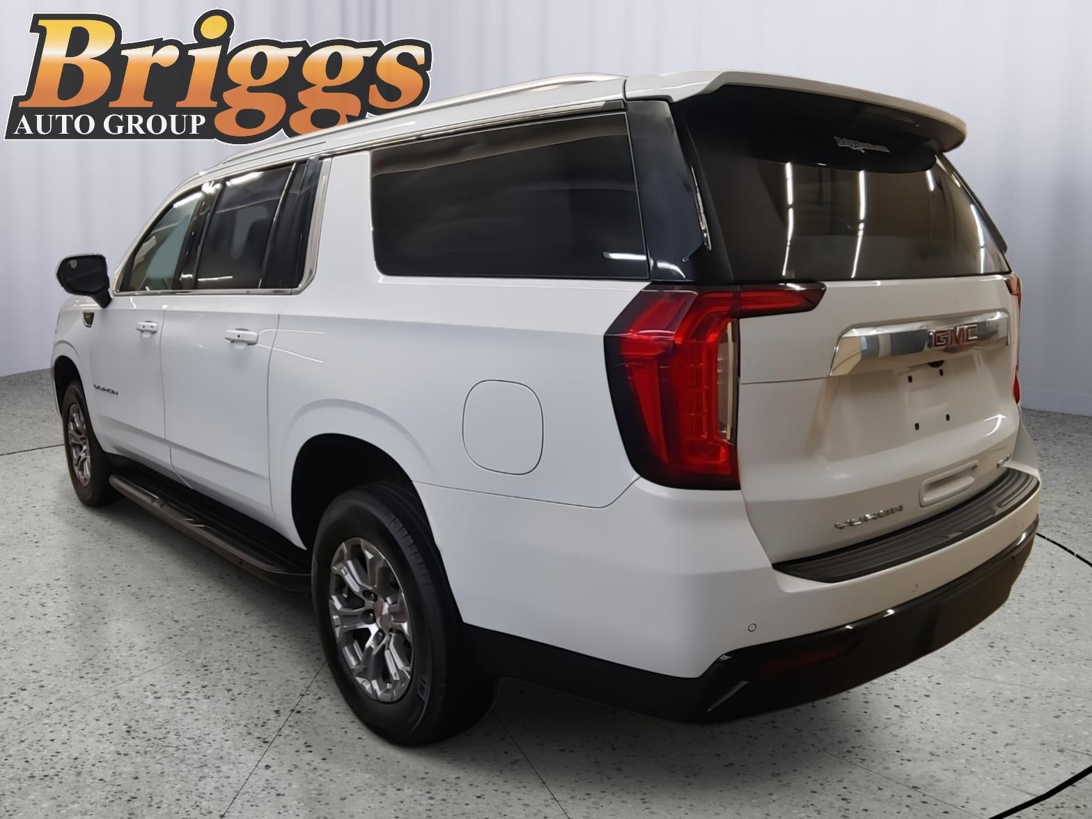 2022 GMC Yukon XL SLE