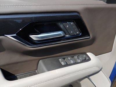 2026 GMC Yukon XL Elevation