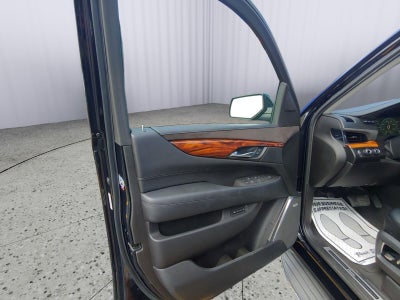 2015 Cadillac Escalade Luxury
