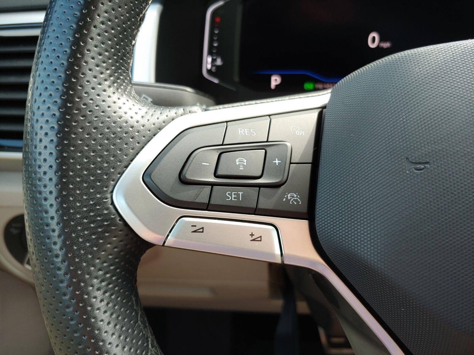 2021 Volkswagen Atlas 3.6L V6 SEL R-Line