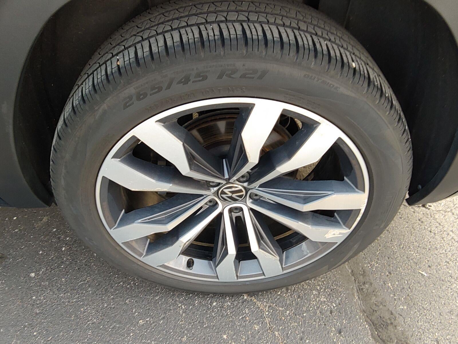 2021 Volkswagen Atlas 3.6L V6 SEL R-Line