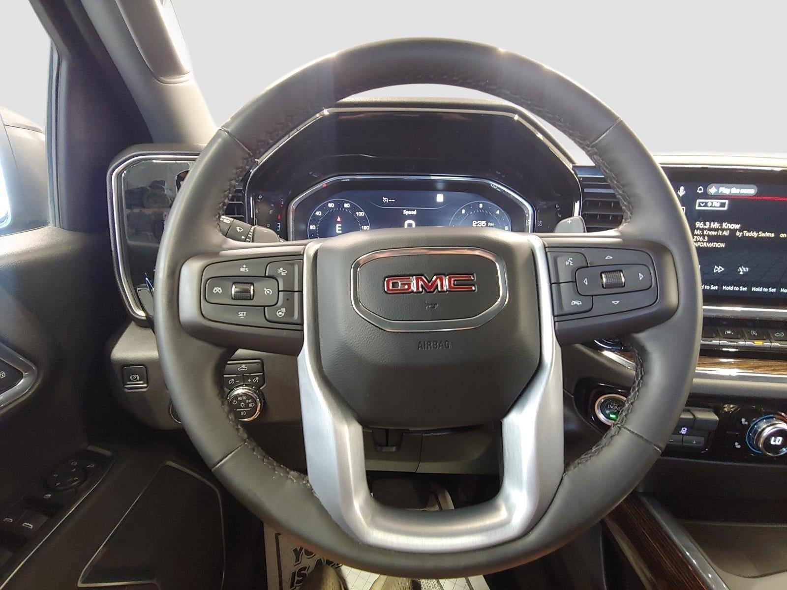 2023 GMC Sierra 1500 Elevation