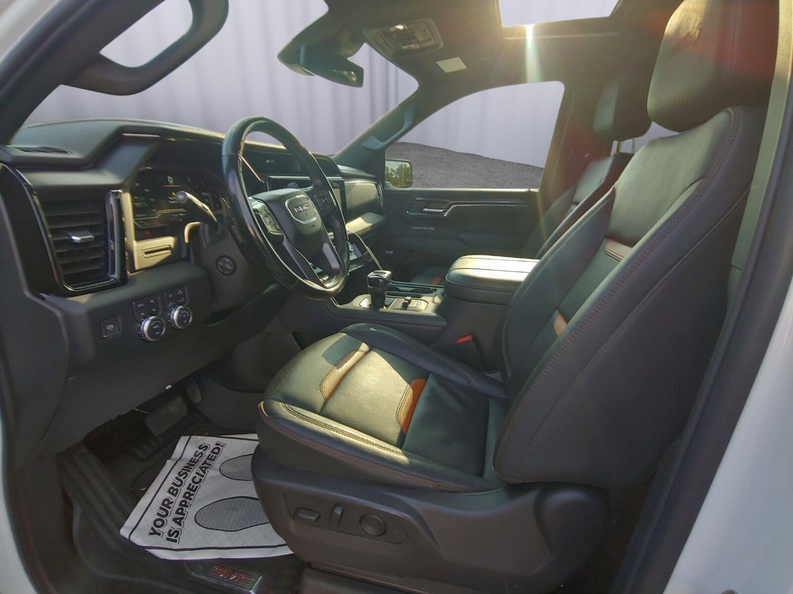 2024 GMC Sierra 1500 AT4