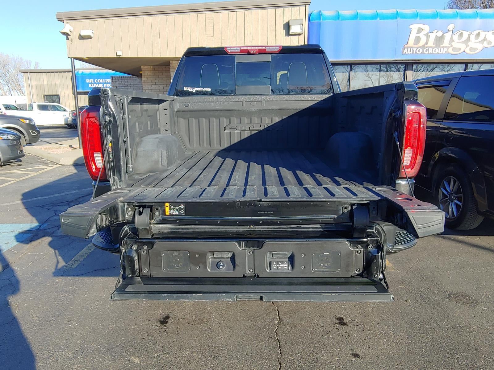 2023 GMC Sierra 1500 AT4X