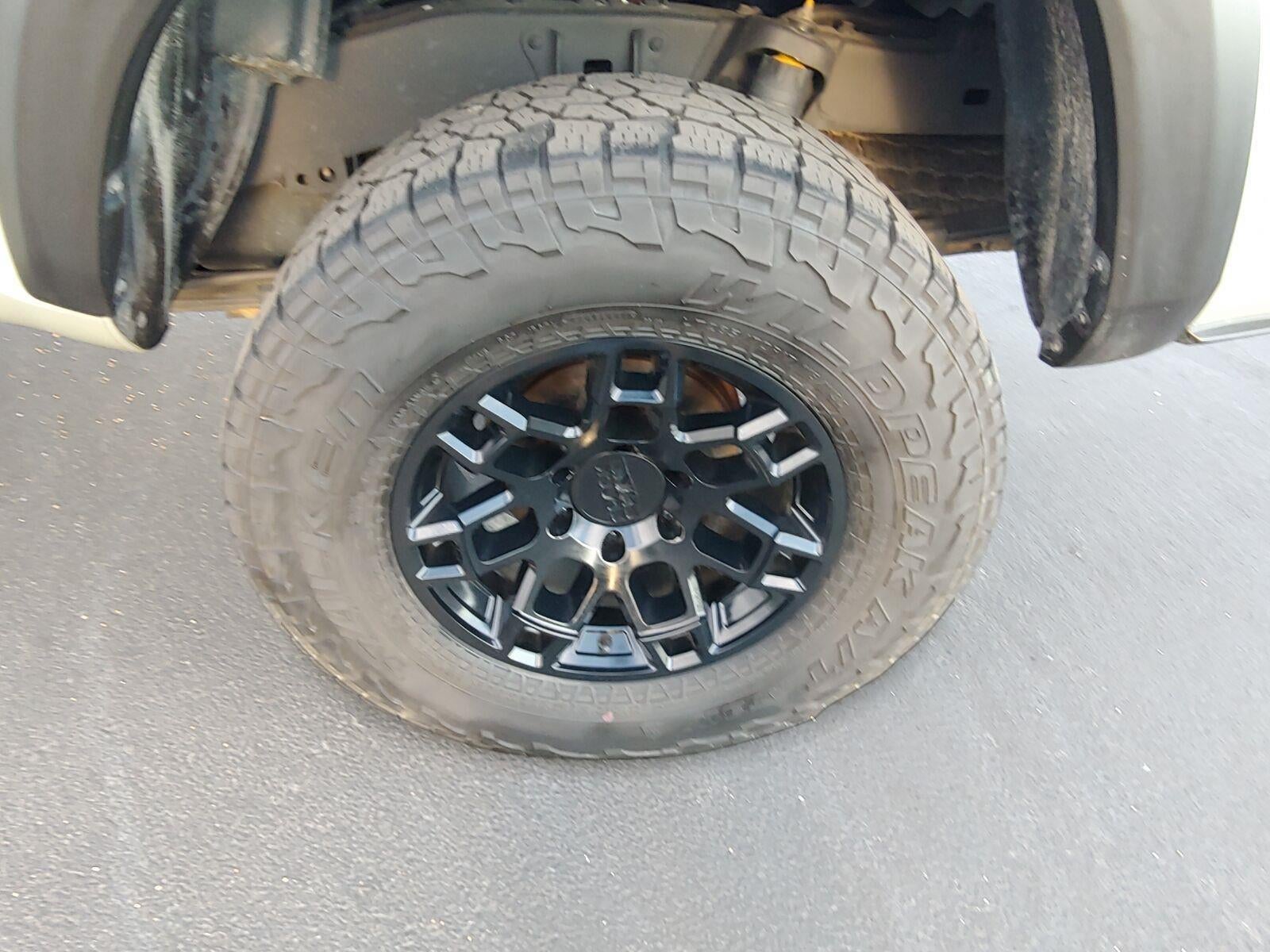 2022 Toyota Tacoma 4WD SR5