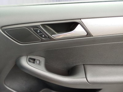 2015 Volkswagen Jetta 1.8T SE