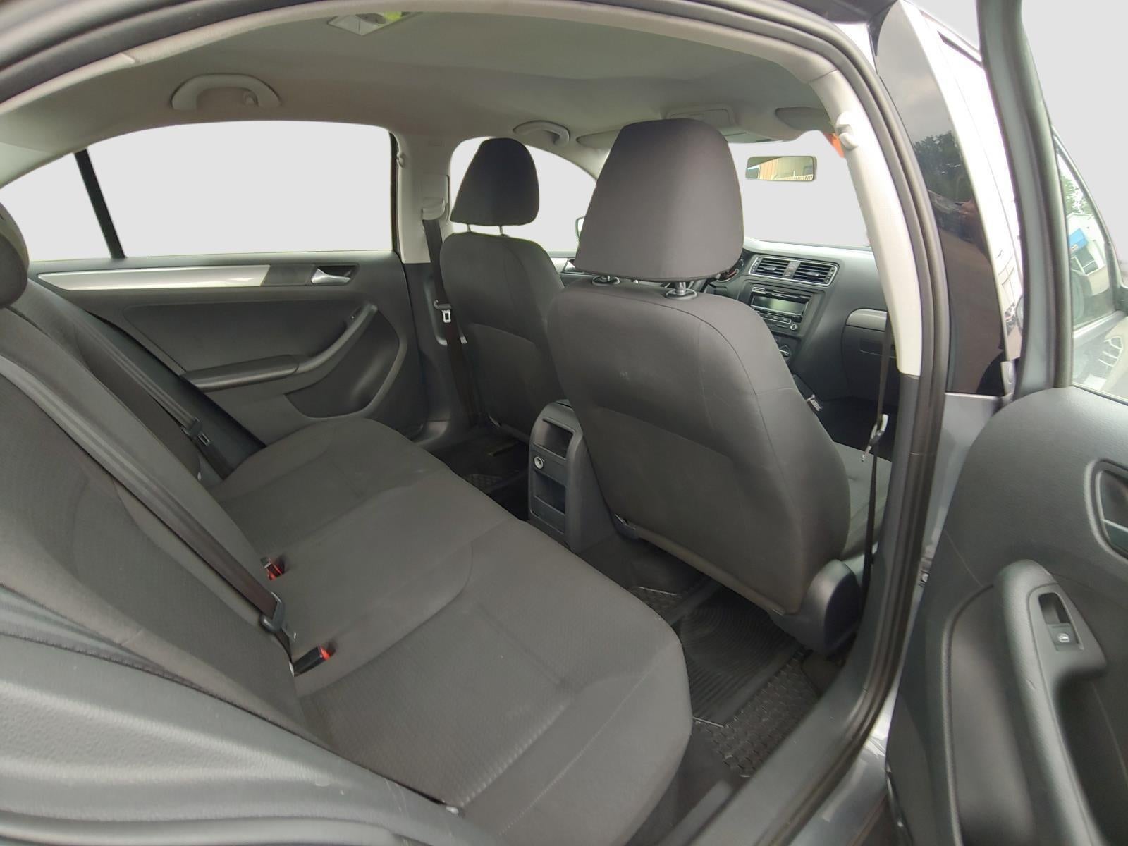 2015 Volkswagen Jetta 1.8T SE