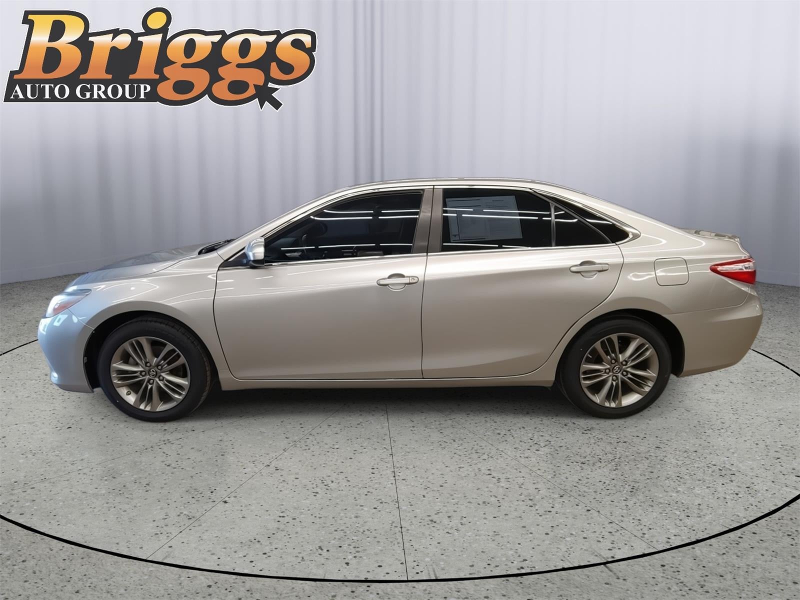 2016 Toyota Camry XLE