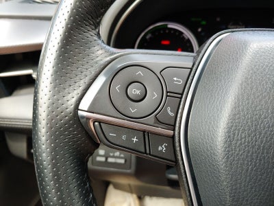 2020 Toyota Avalon Hybrid XSE