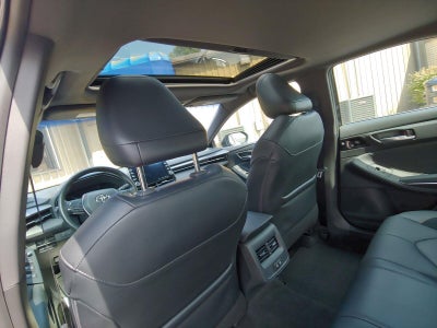 2020 Toyota Avalon Hybrid XSE