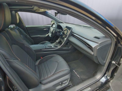 2020 Toyota Avalon Hybrid XSE
