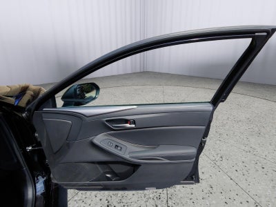 2020 Toyota Avalon Hybrid XSE