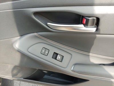 2020 Toyota Avalon Hybrid XSE