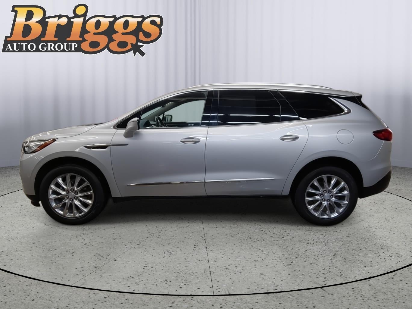 2021 Buick Enclave Essence