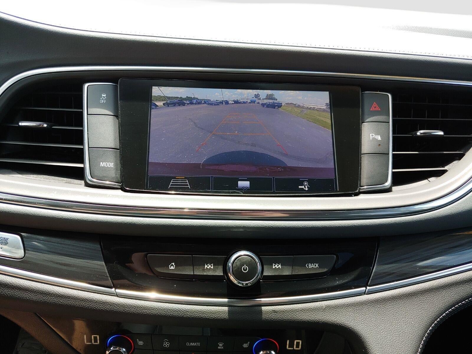 2020 Buick Enclave Essence