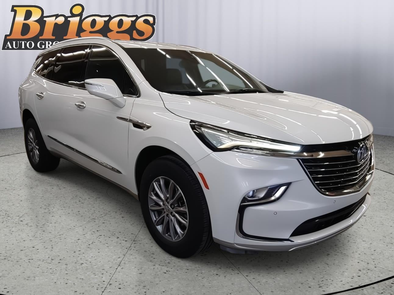 2023 Buick Enclave Essence