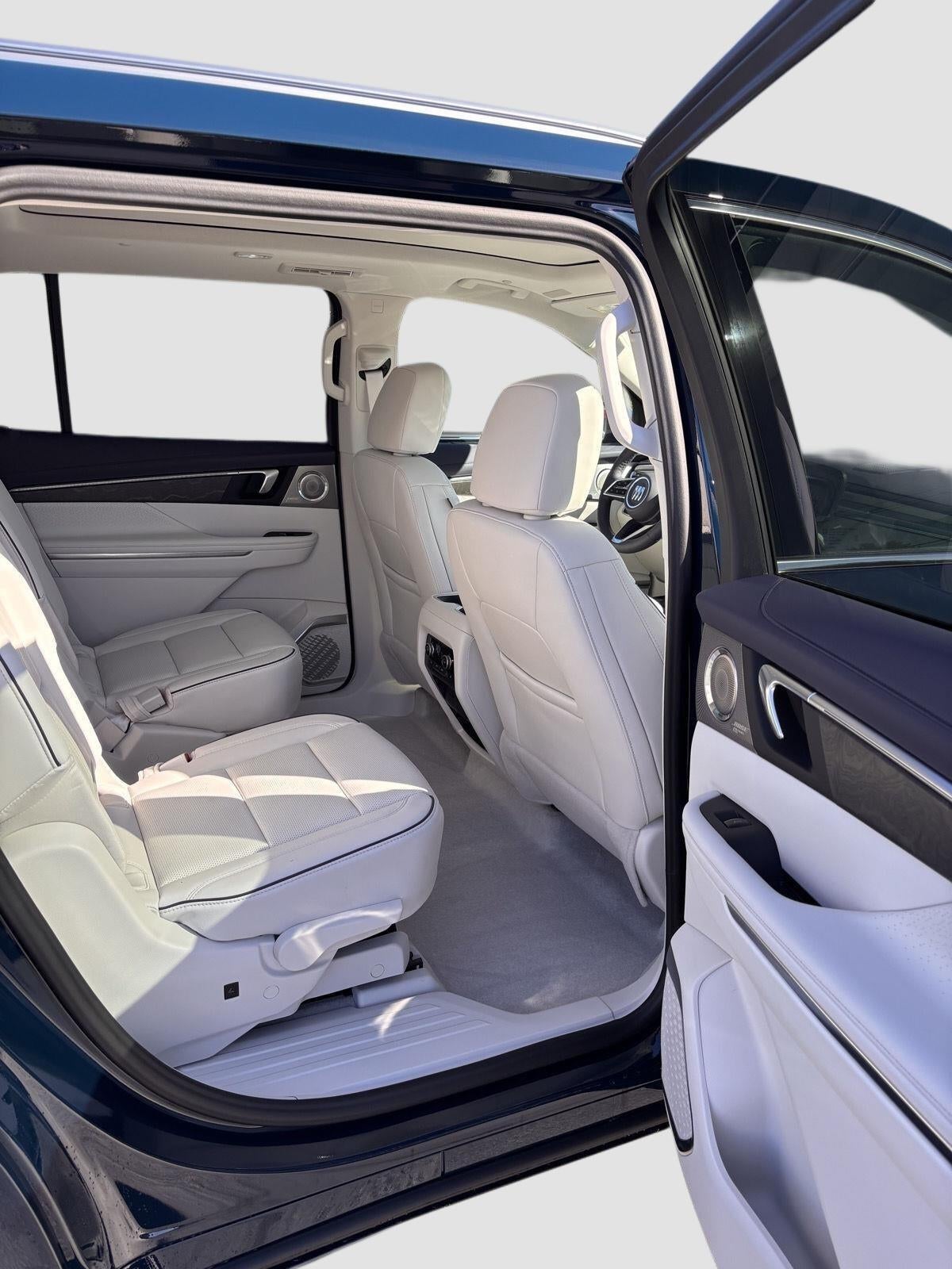 2027 Buick Enclave Avenir