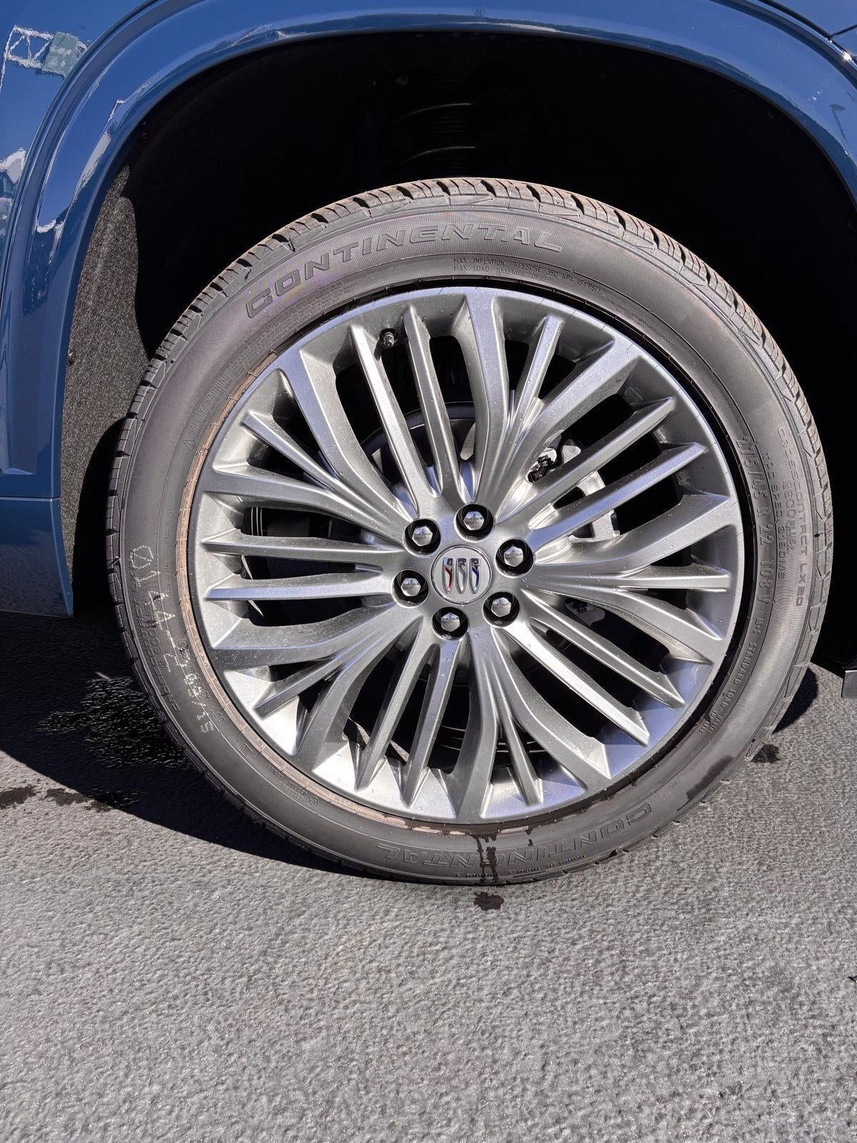 2027 Buick Enclave Avenir