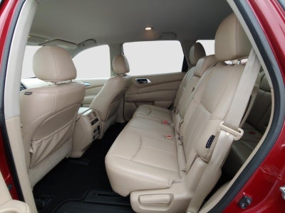 2020 Nissan Pathfinder SL