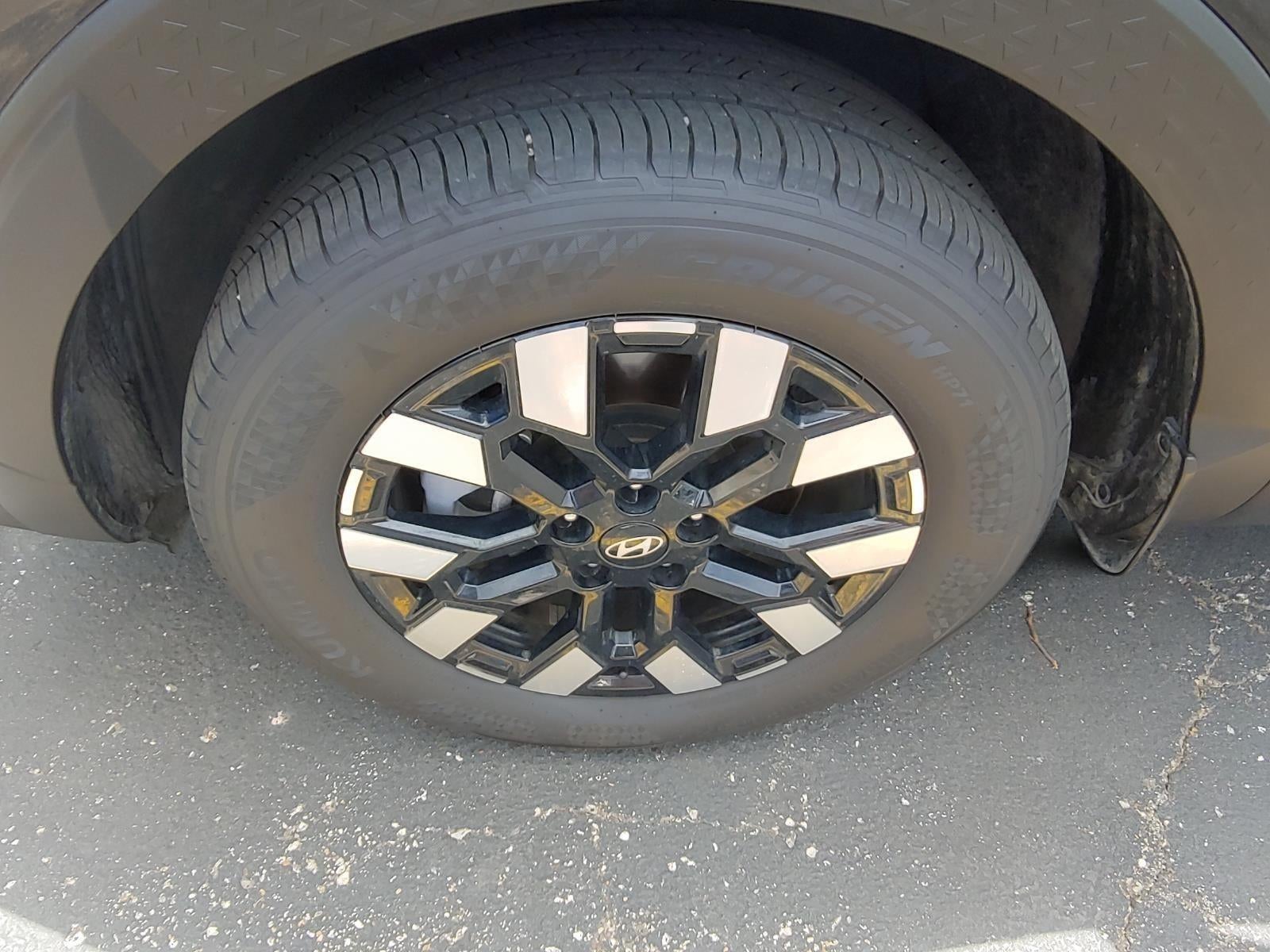 2025 Hyundai Santa Cruz SEL Activity