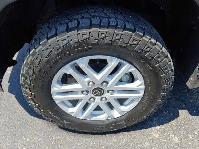 2023 Toyota Tundra 4WD SR5