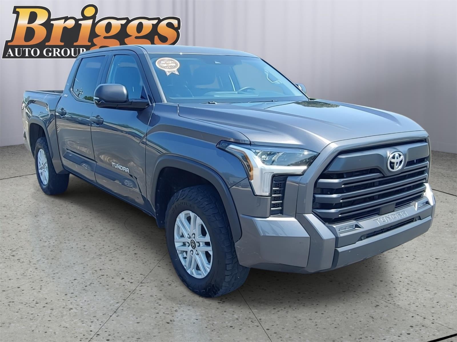 2023 Toyota Tundra 4WD SR5