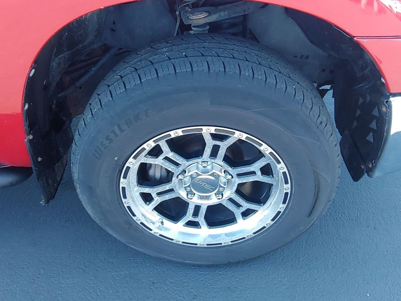 2012 Toyota Tundra 4WD Truck GRADE