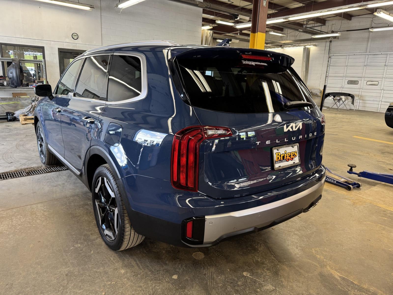 2025 Kia Telluride S