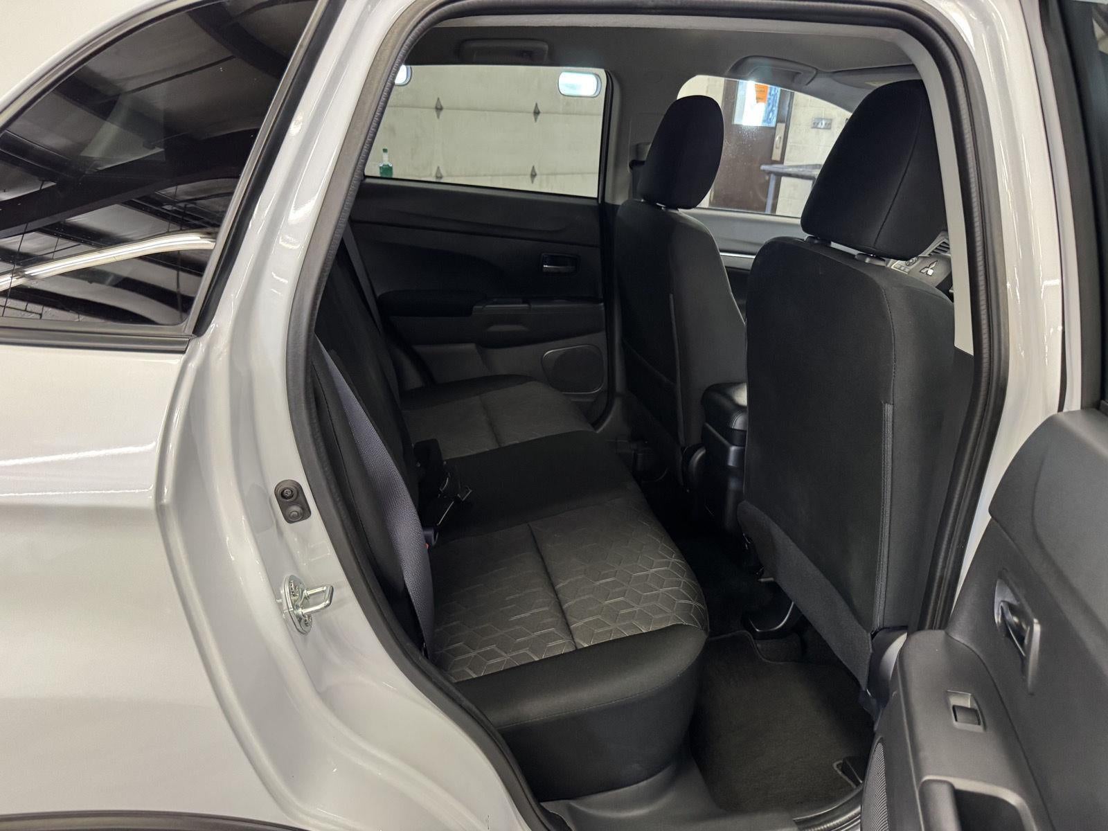 2024 Mitsubishi Outlander Sport S