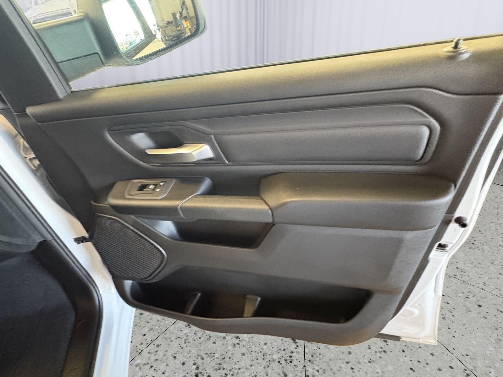 2026 RAM 1500 Tradesman Quad Cab 4x4 6'4' Box