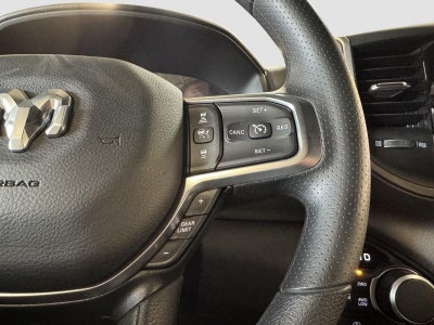 2026 RAM 1500 Tradesman Crew Cab 4x4 5'7' Box