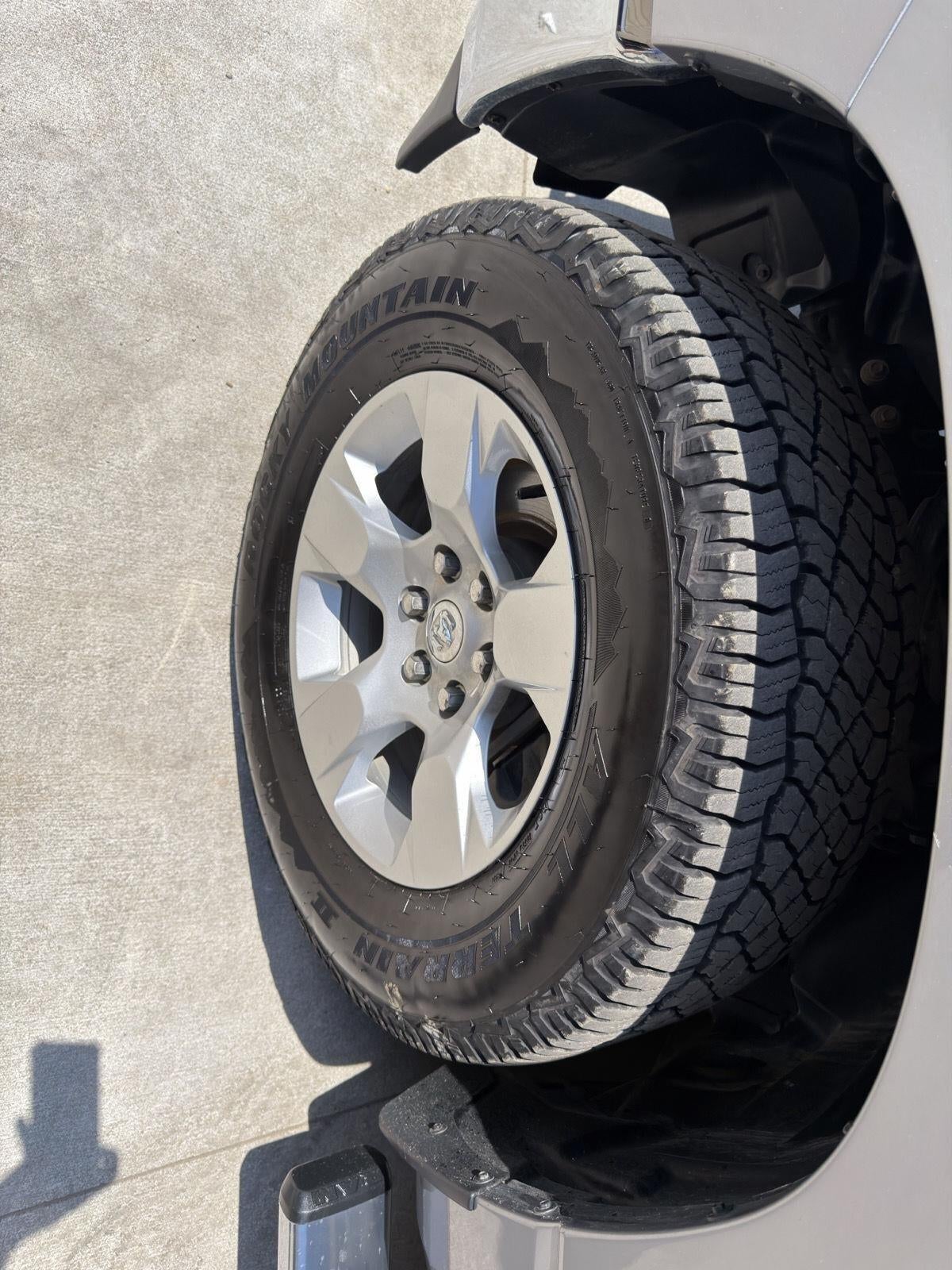 2023 RAM 1500 Big Horn Quad Cab 4x4 6'4' Box