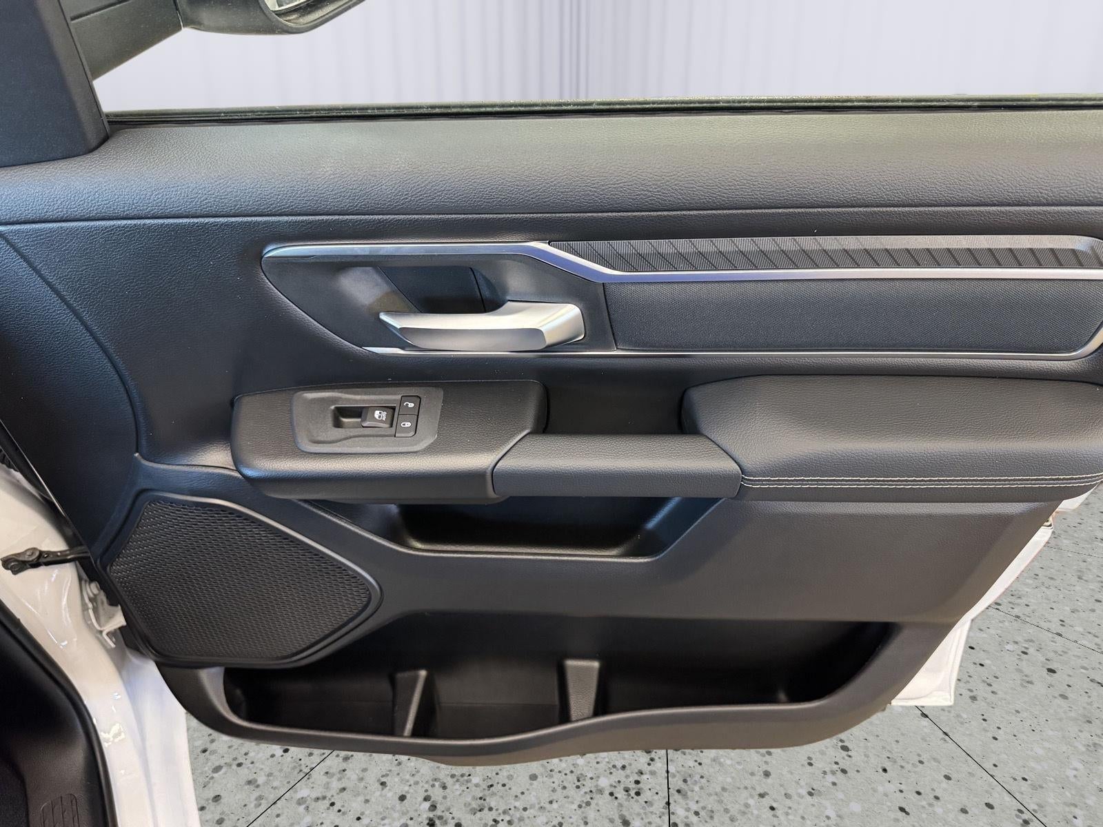 2026 RAM 1500 Big Horn Crew Cab 4x4 5'7' Box