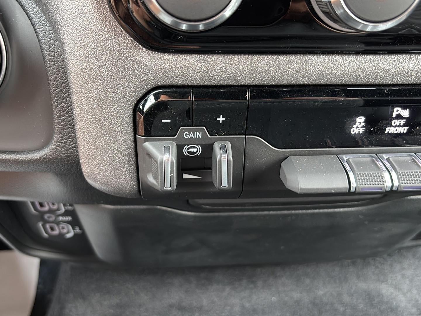 2026 RAM Ram 1500 RAM 1500 TRADESMAN CREW CAB 4X4 5'7' BOX