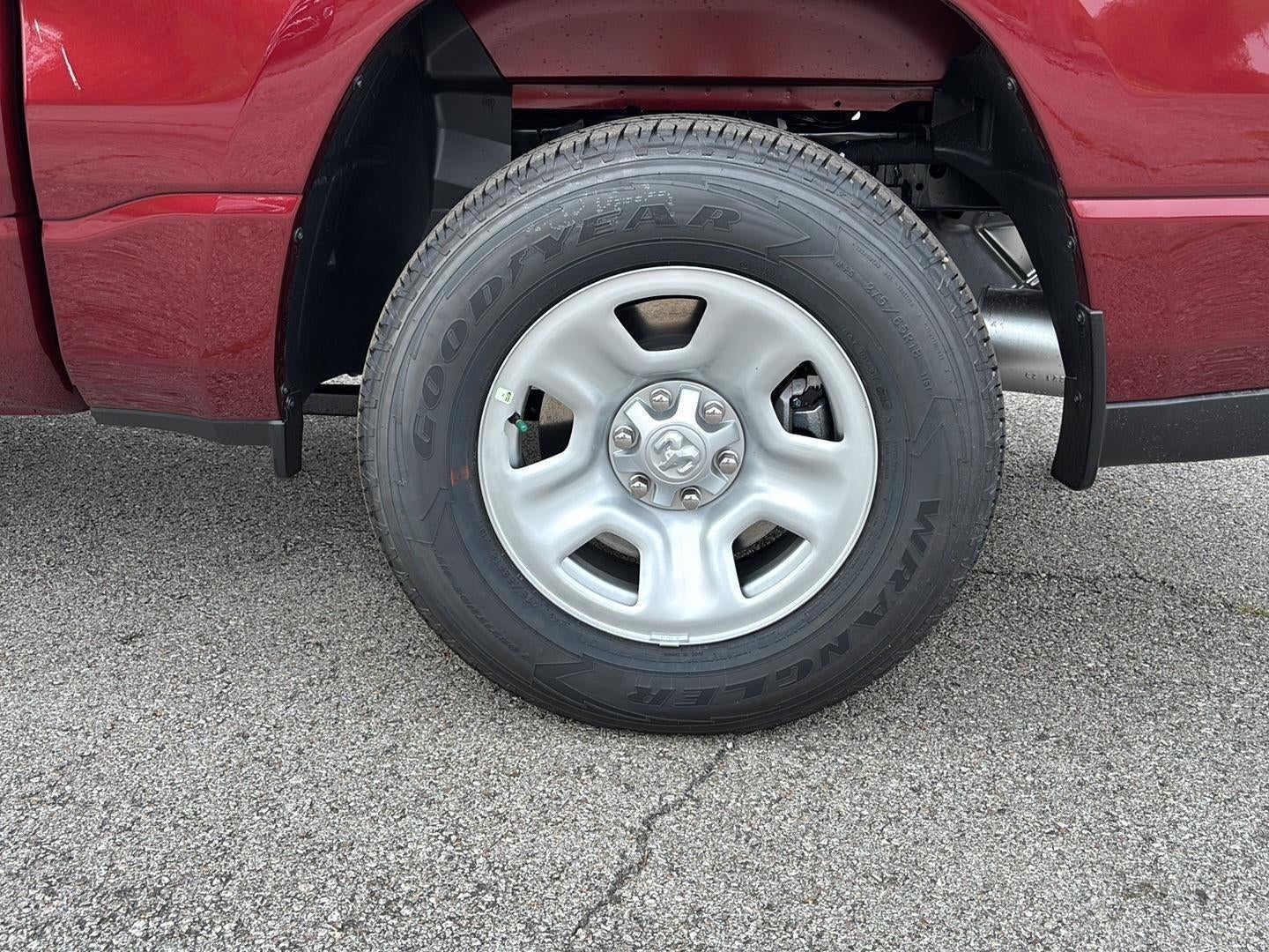 2026 RAM Ram 1500 RAM 1500 TRADESMAN CREW CAB 4X4 5'7' BOX