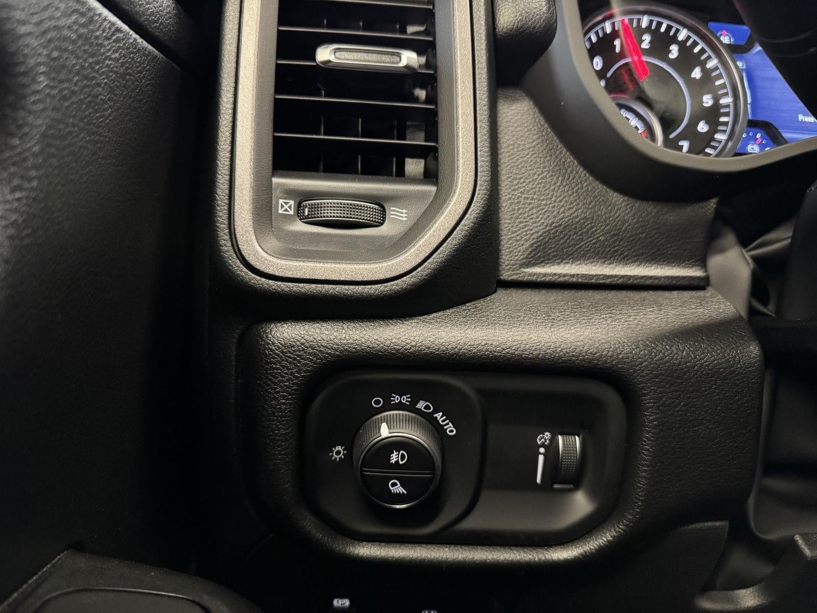 2026 RAM 1500 Warlock
