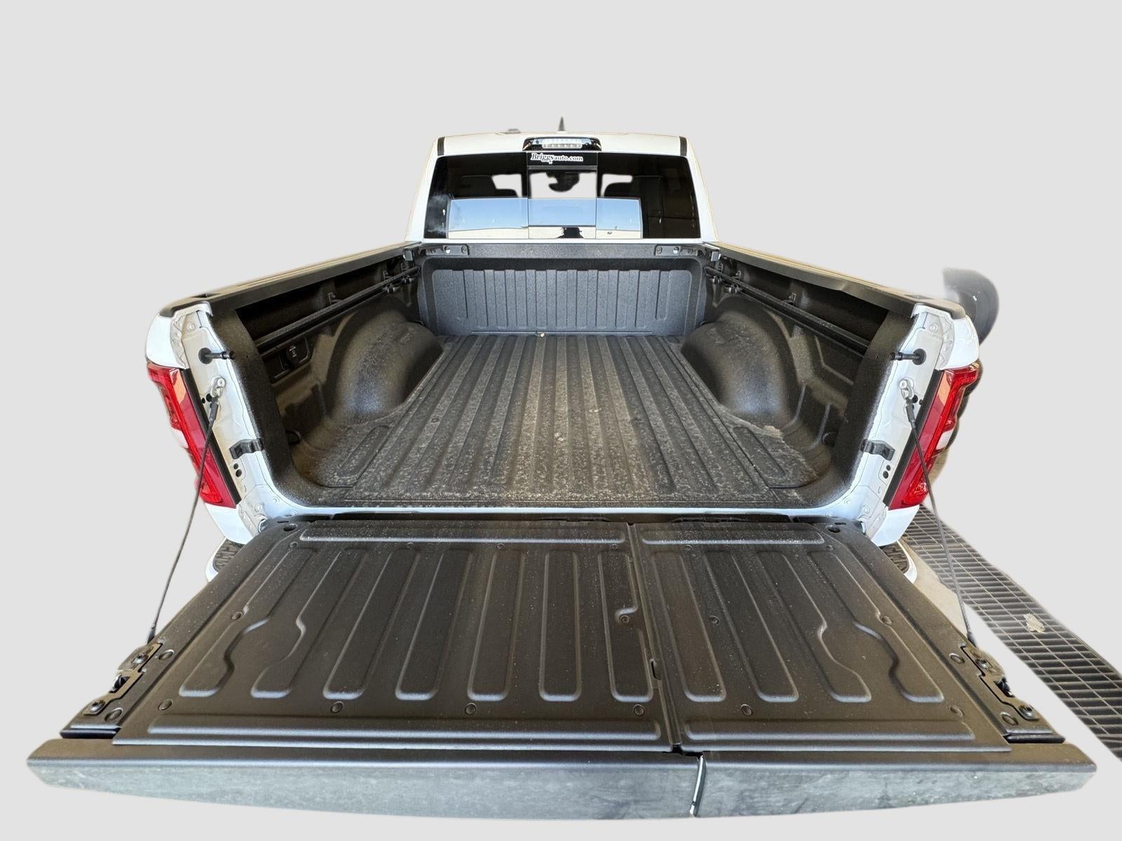 2026 RAM 1500 RAM 1500 LARAMIE CREW CAB 4X4 5'7' BOX