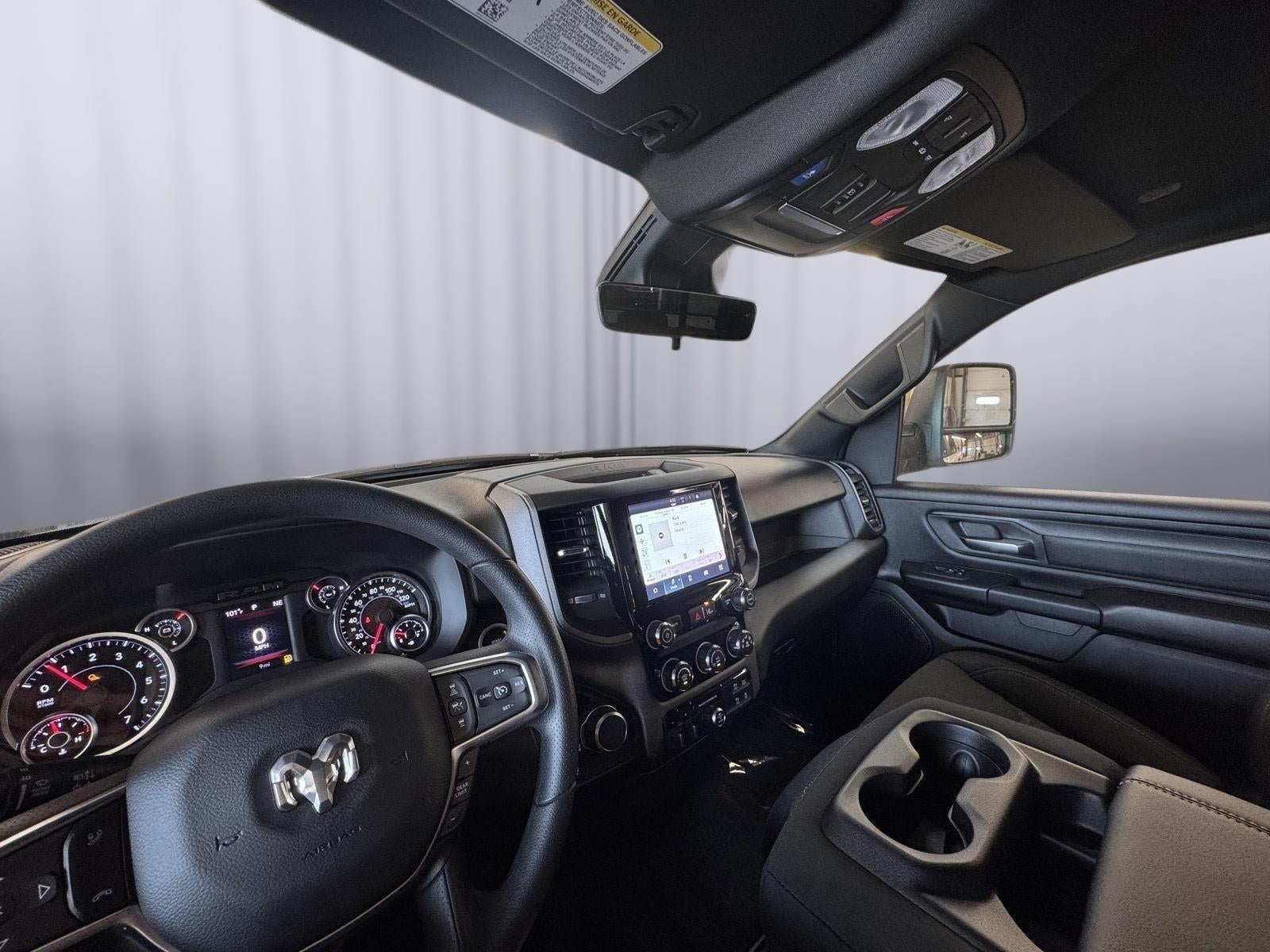 2026 RAM 1500 Express Crew Cab 4x4 6'4' Box