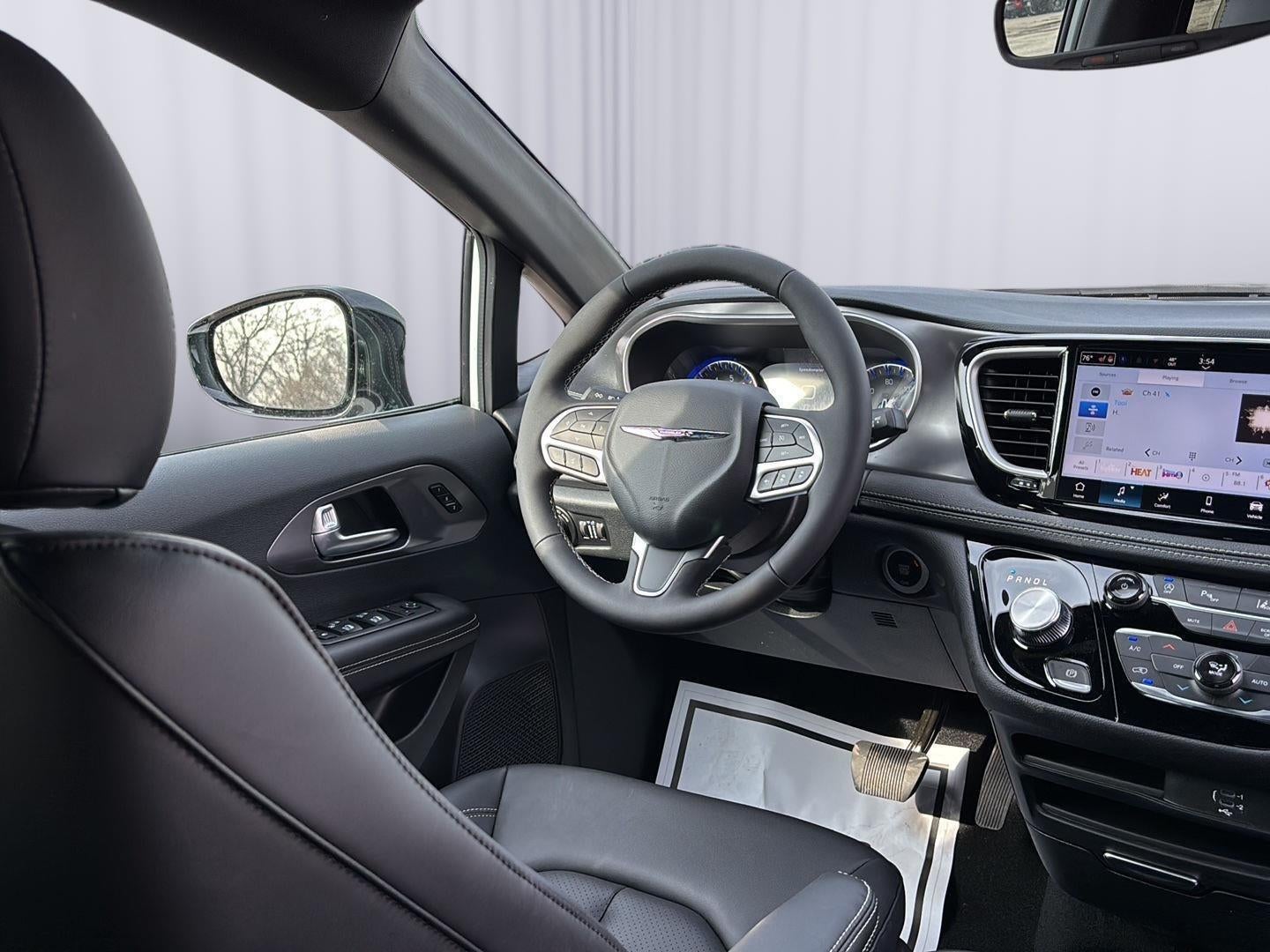 2026 Chrysler Pacifica PACIFICA SELECT